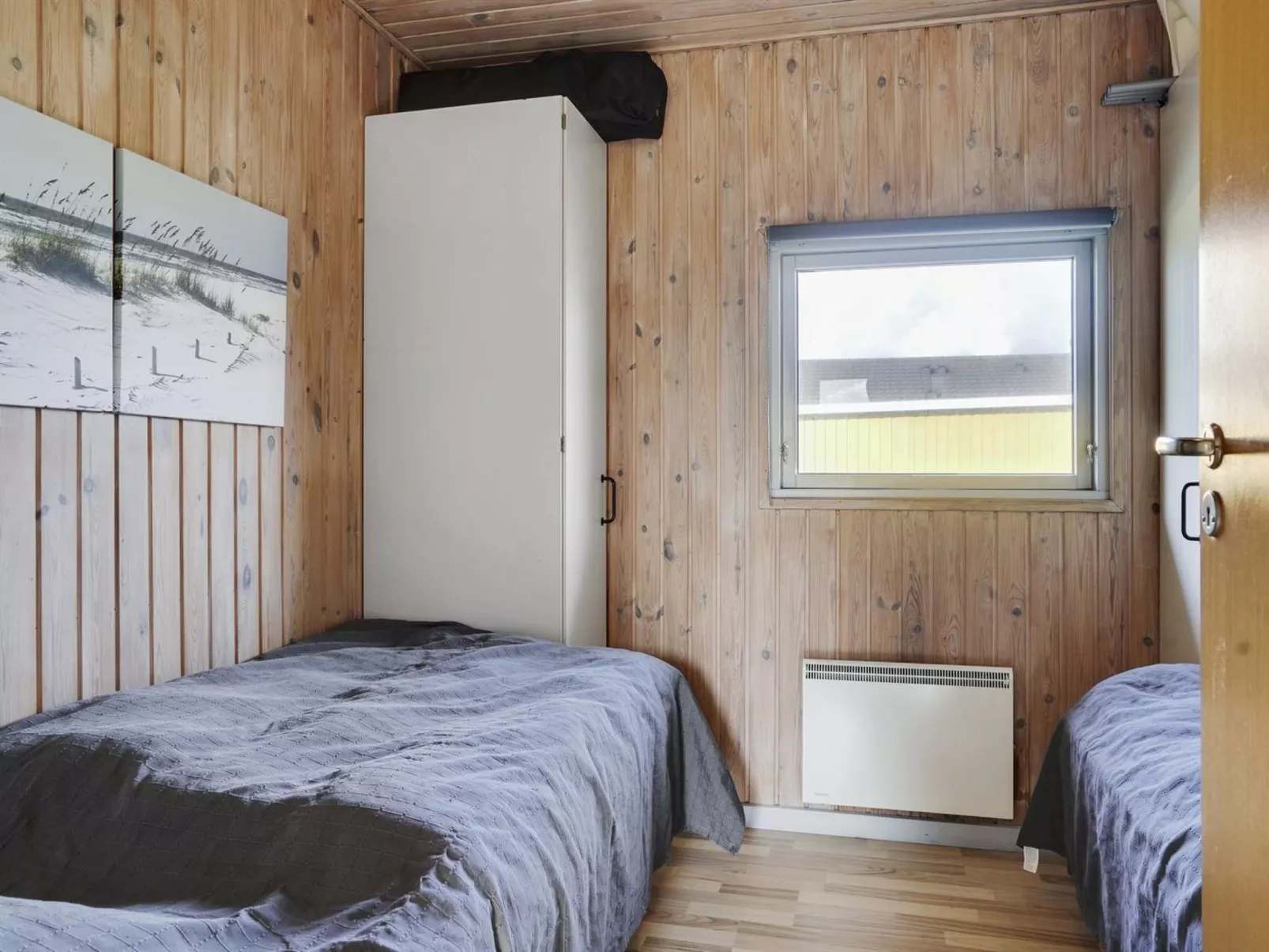 "Hebba" - 300m from the sea-Binnen