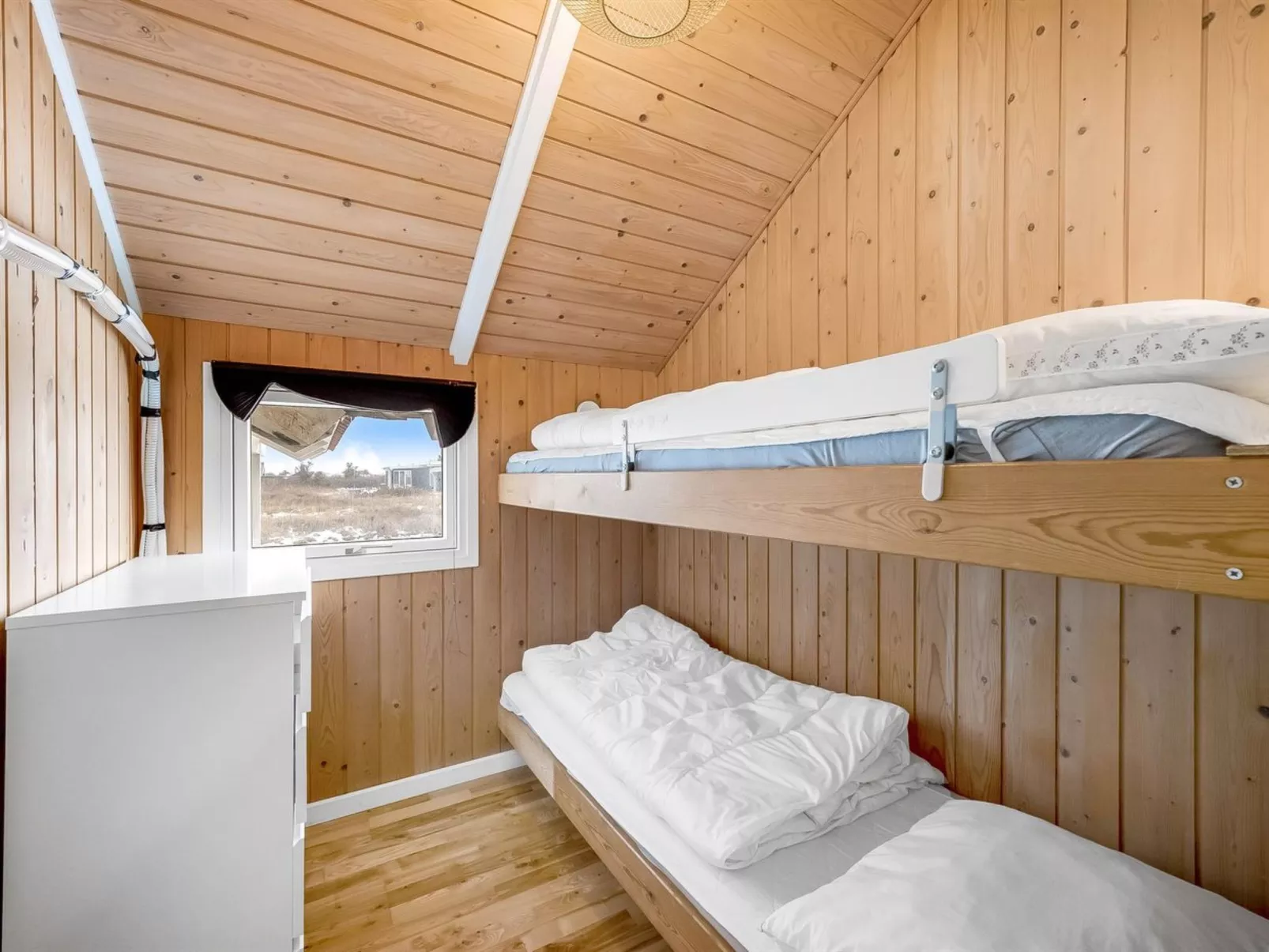 "Doris" - 150m from the sea-Binnen