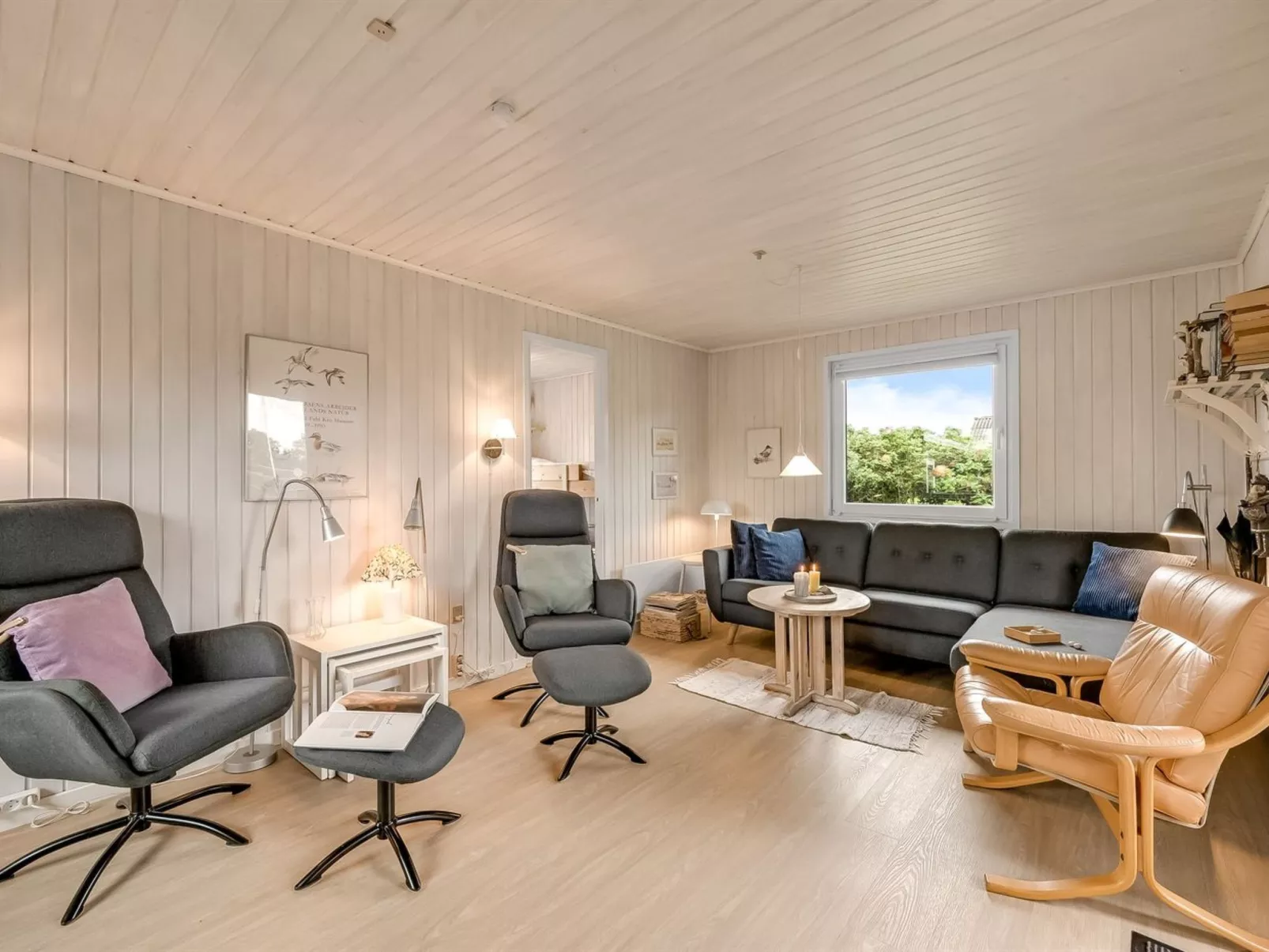 "Theodor" - 180m to the fjord-Binnen