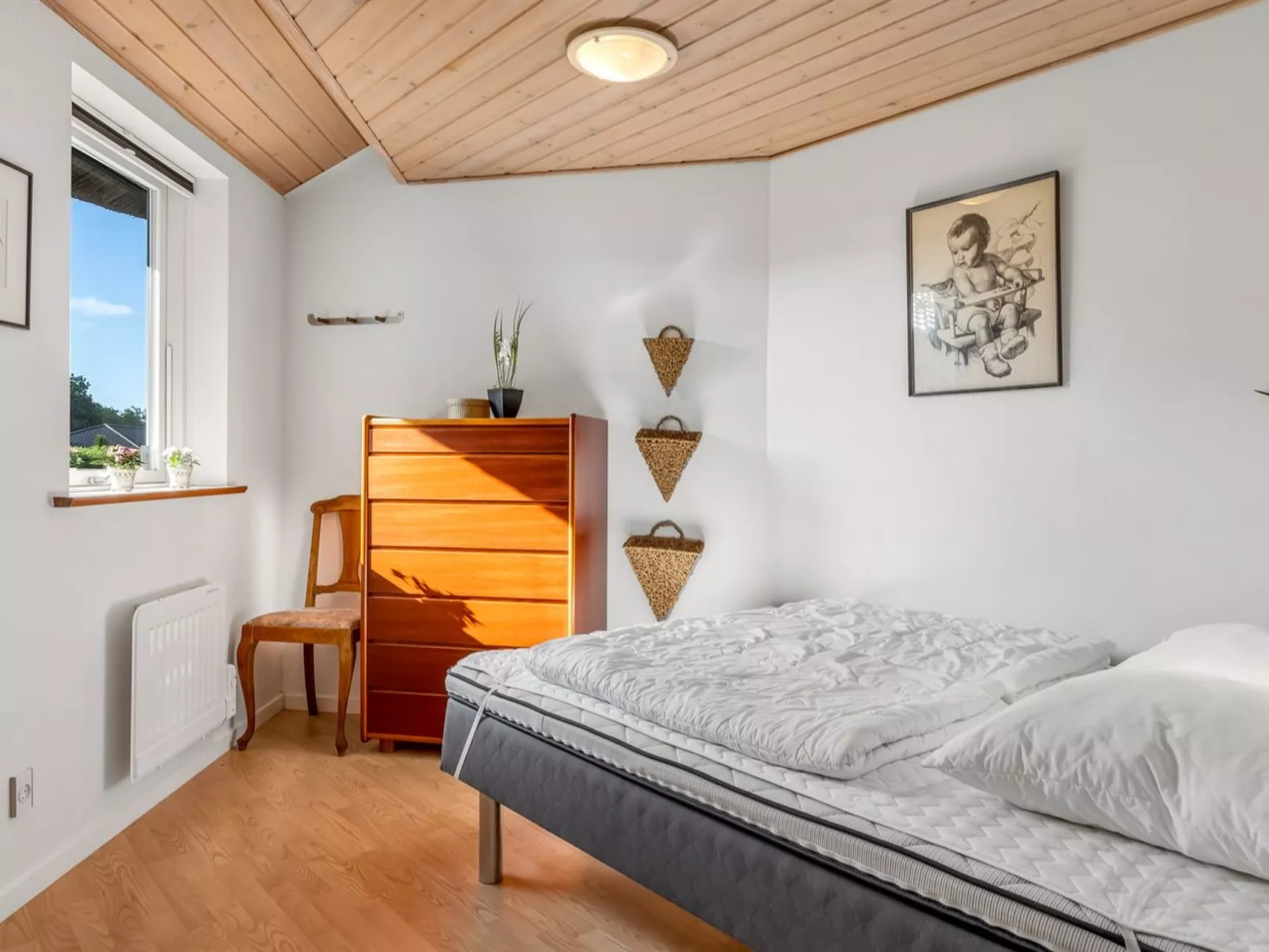 "Adrienne" - 35km from the sea-Binnen