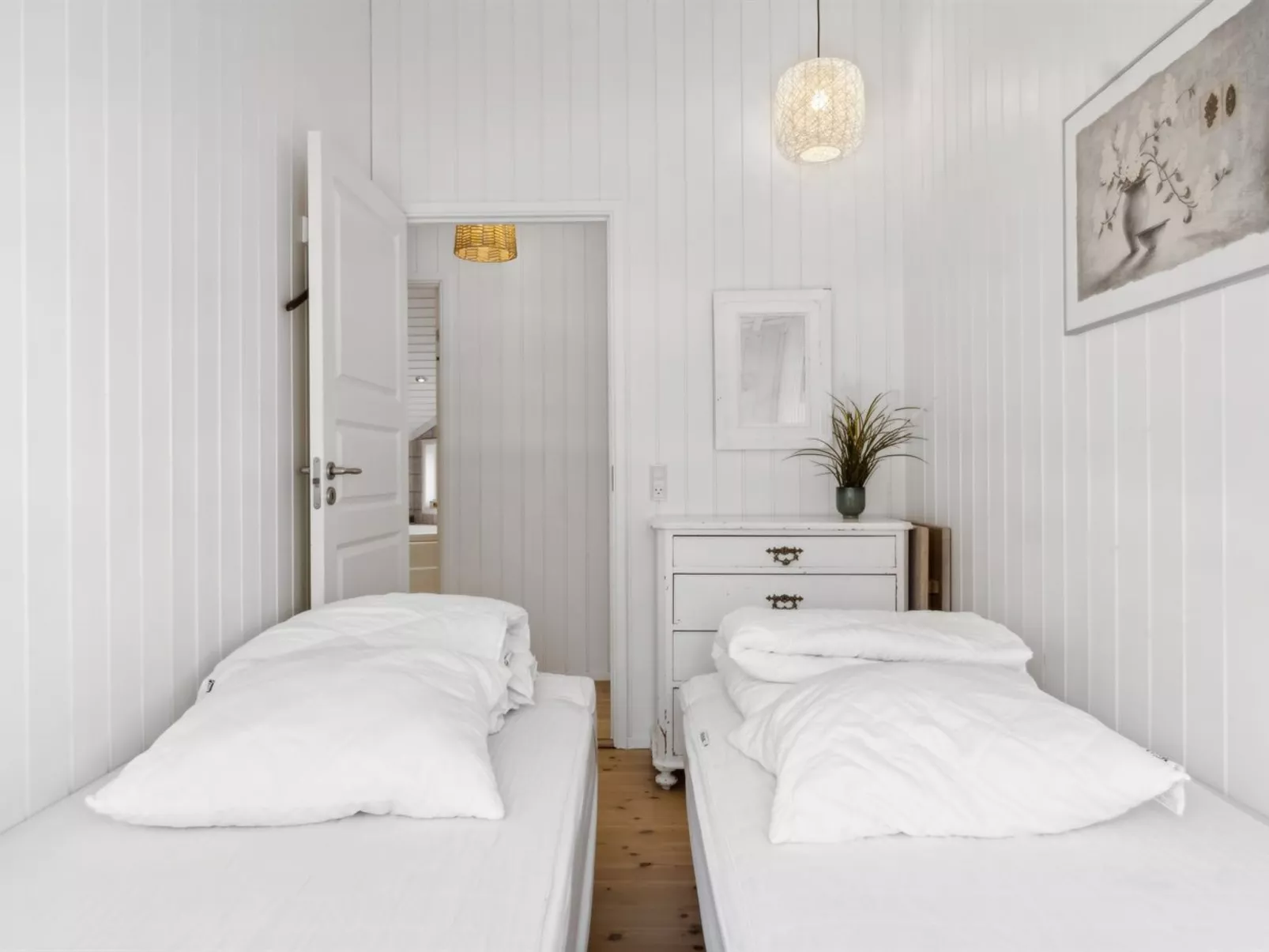 "Juke" - 425m from the sea-Binnen