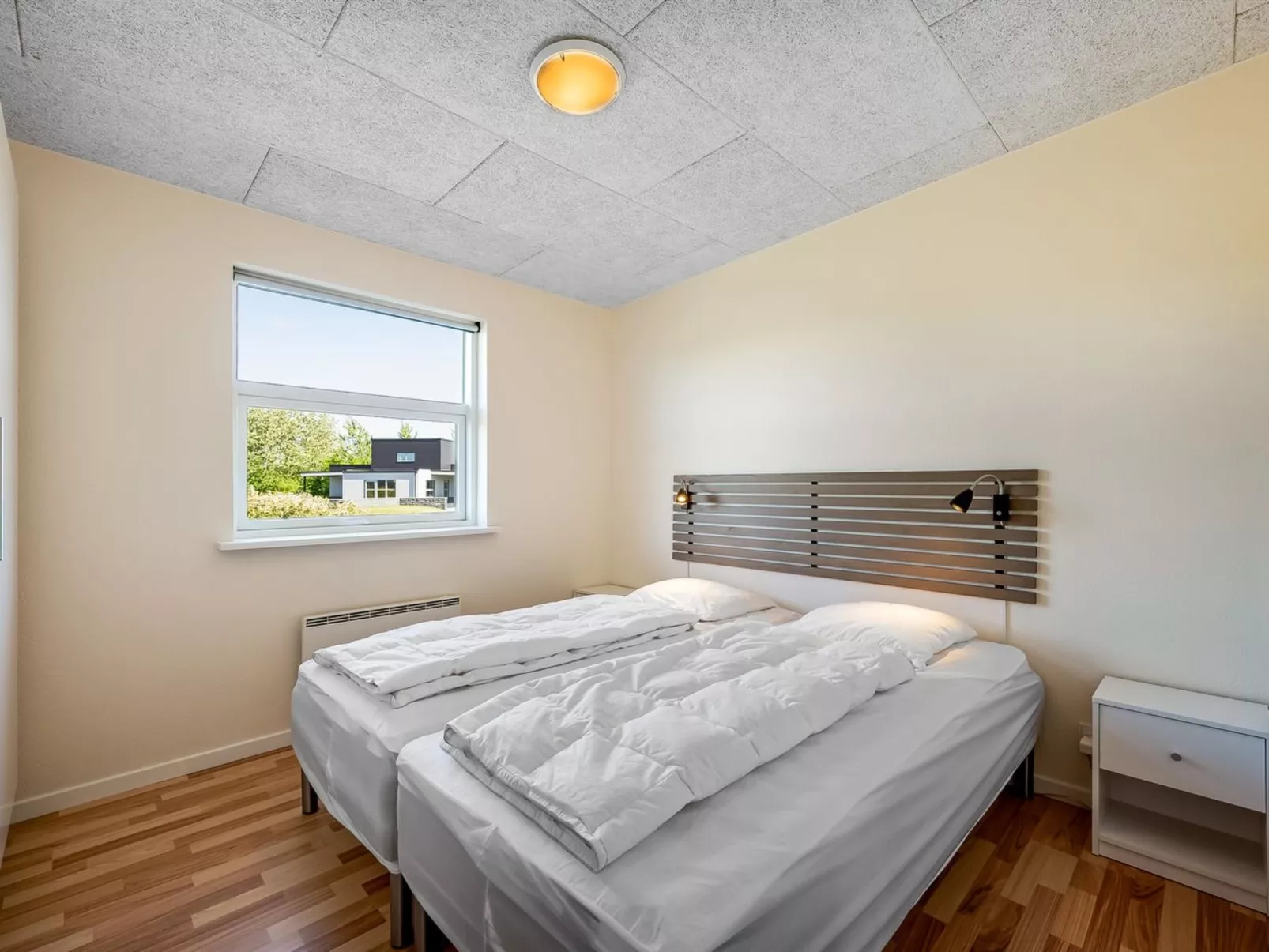 "Hedevig" - 800m to the fjord-Binnen