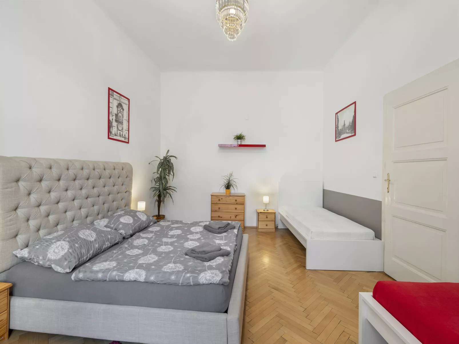 Old Town home-Binnen