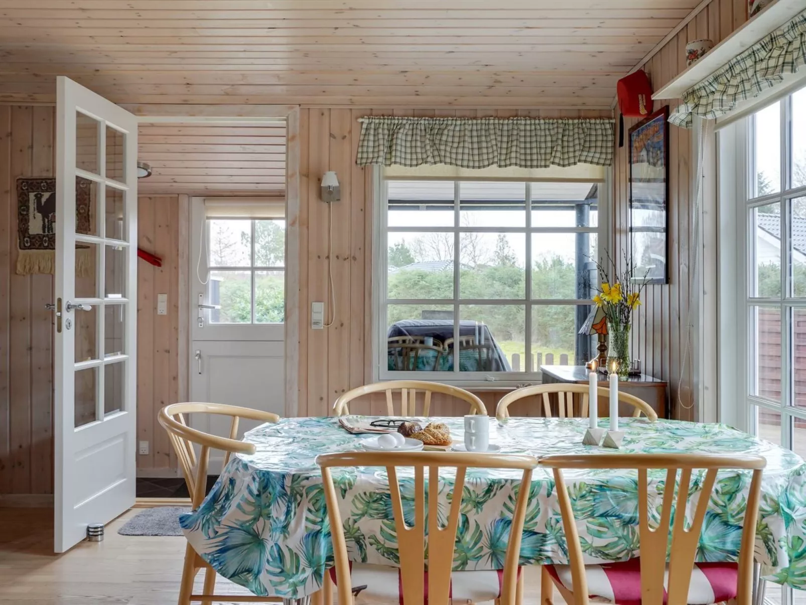 "Haidi" - 300m from the sea-Binnen