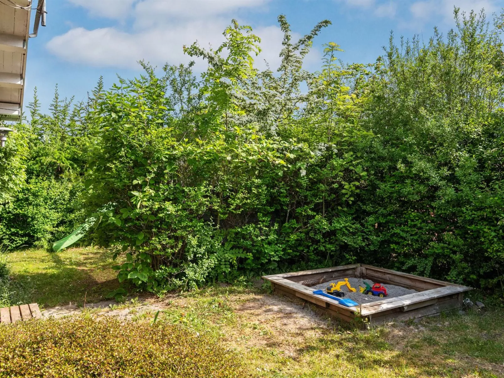 "Felicity" - 250m from the sea-Buiten