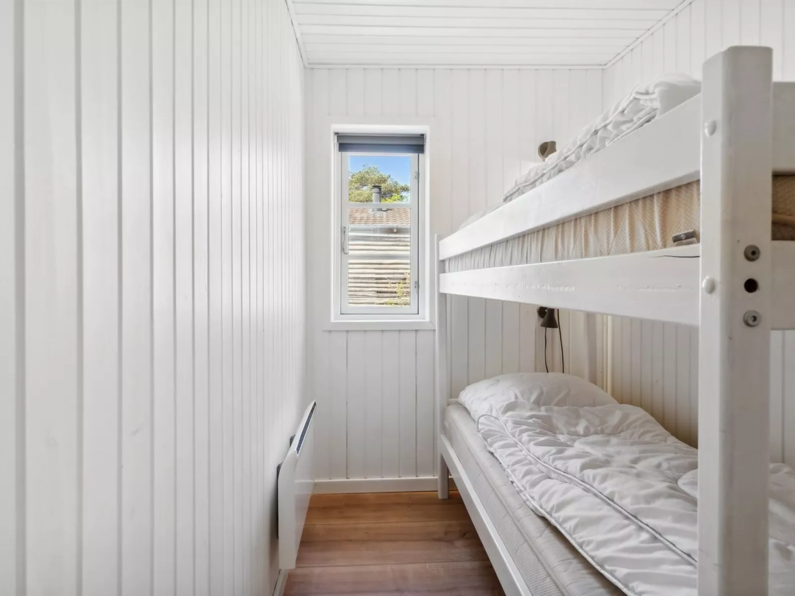 "Ilmari" - 150m from the sea-Binnen