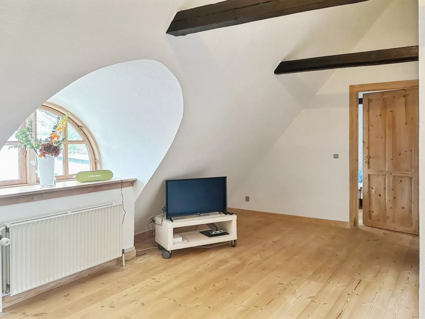 "Maelle" - 25km from the sea-Buiten