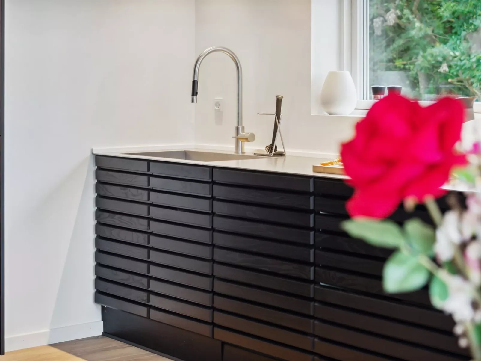 "Nona" - 150m from the sea-Binnen