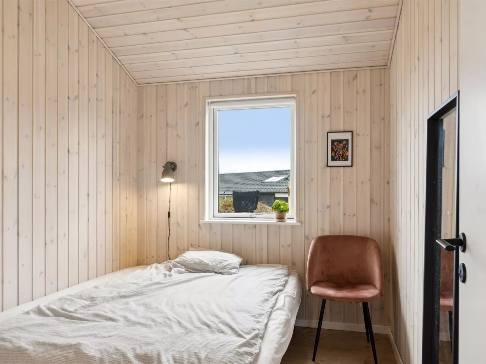 "Ferdine" - 1.5km from the sea-Binnen