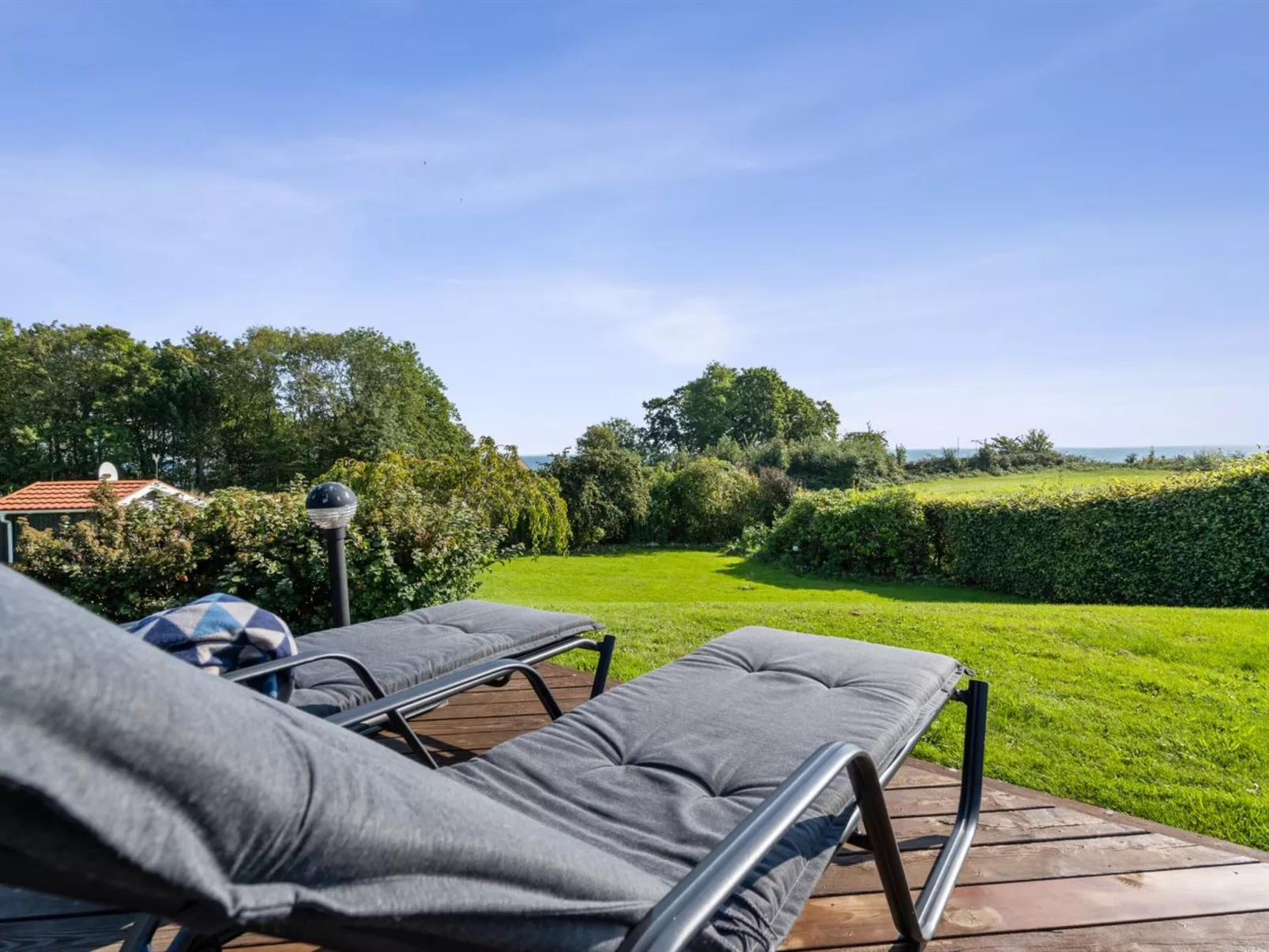 "Algut" - 75m from the sea-Buiten