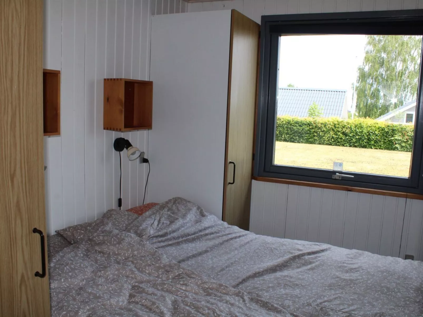 "Jannik" - 300m from the sea-Binnen