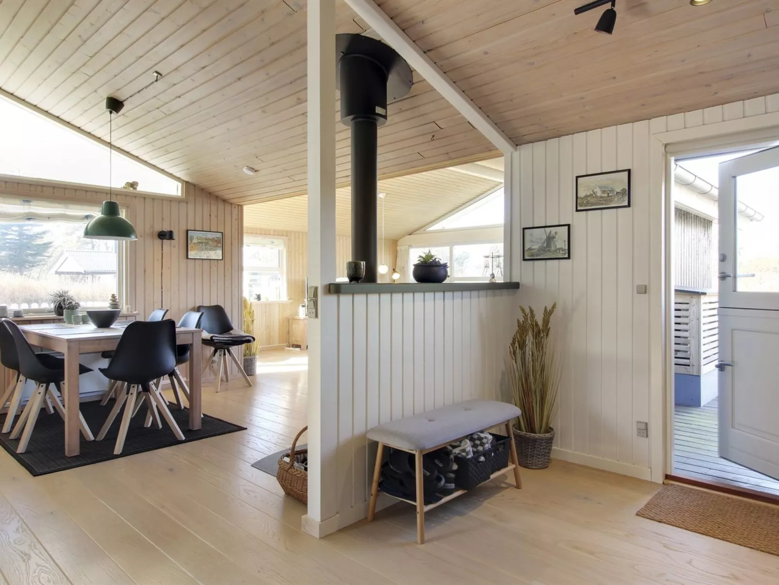 "Fridhild" - 875m from the sea-Binnen