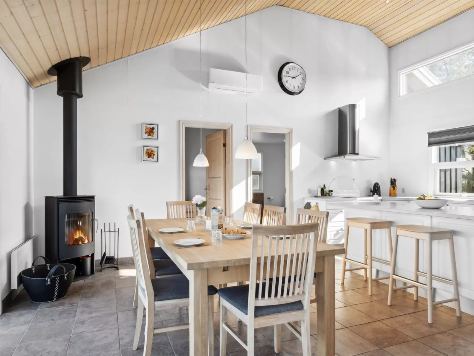 "Elmo" - 800m from the sea-Binnen