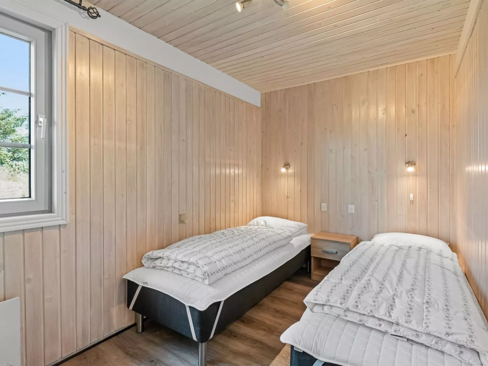 "Signhild" -  from the sea-Binnen