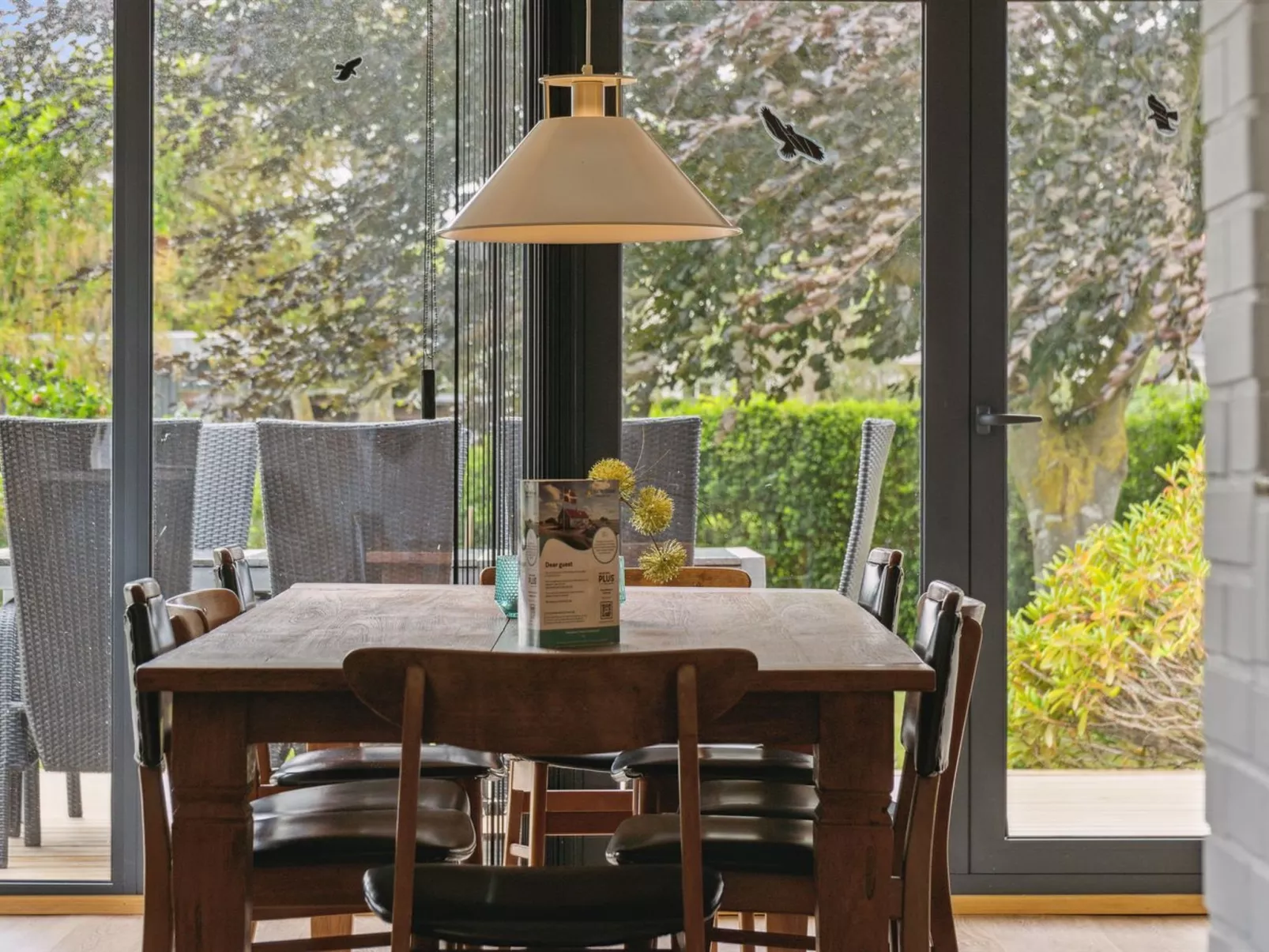 "Joseline" - 150m from the sea-Binnen