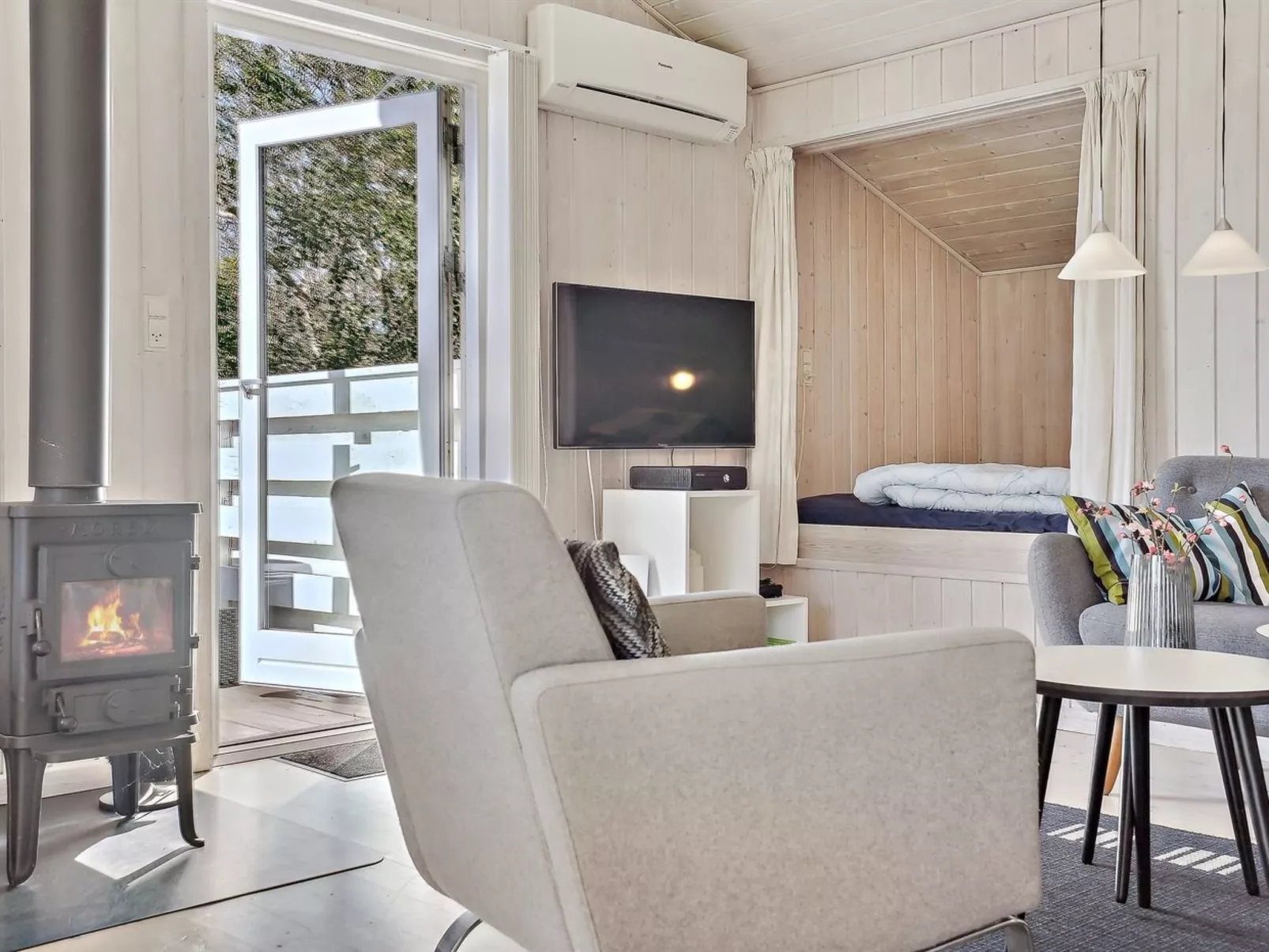 "Anelisa" - 1.2km from the sea-Binnen