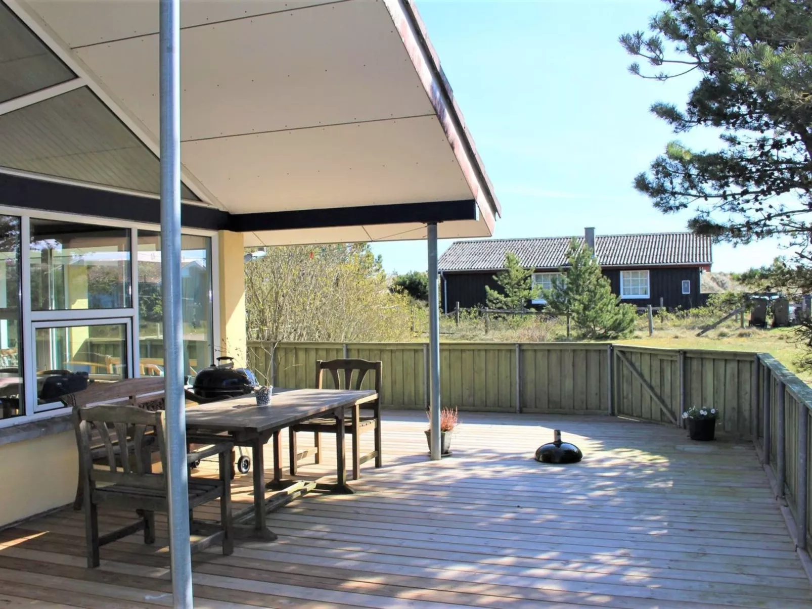 "Guthfrith" - 130m from the sea-Buiten