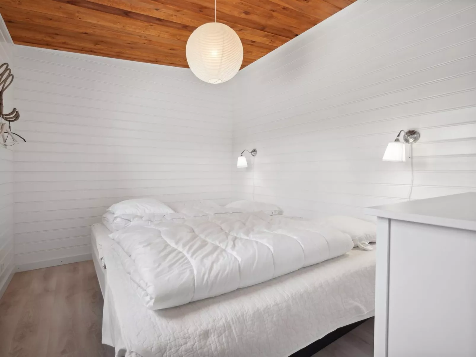 "Thrugils" - 200m from the sea-Binnen