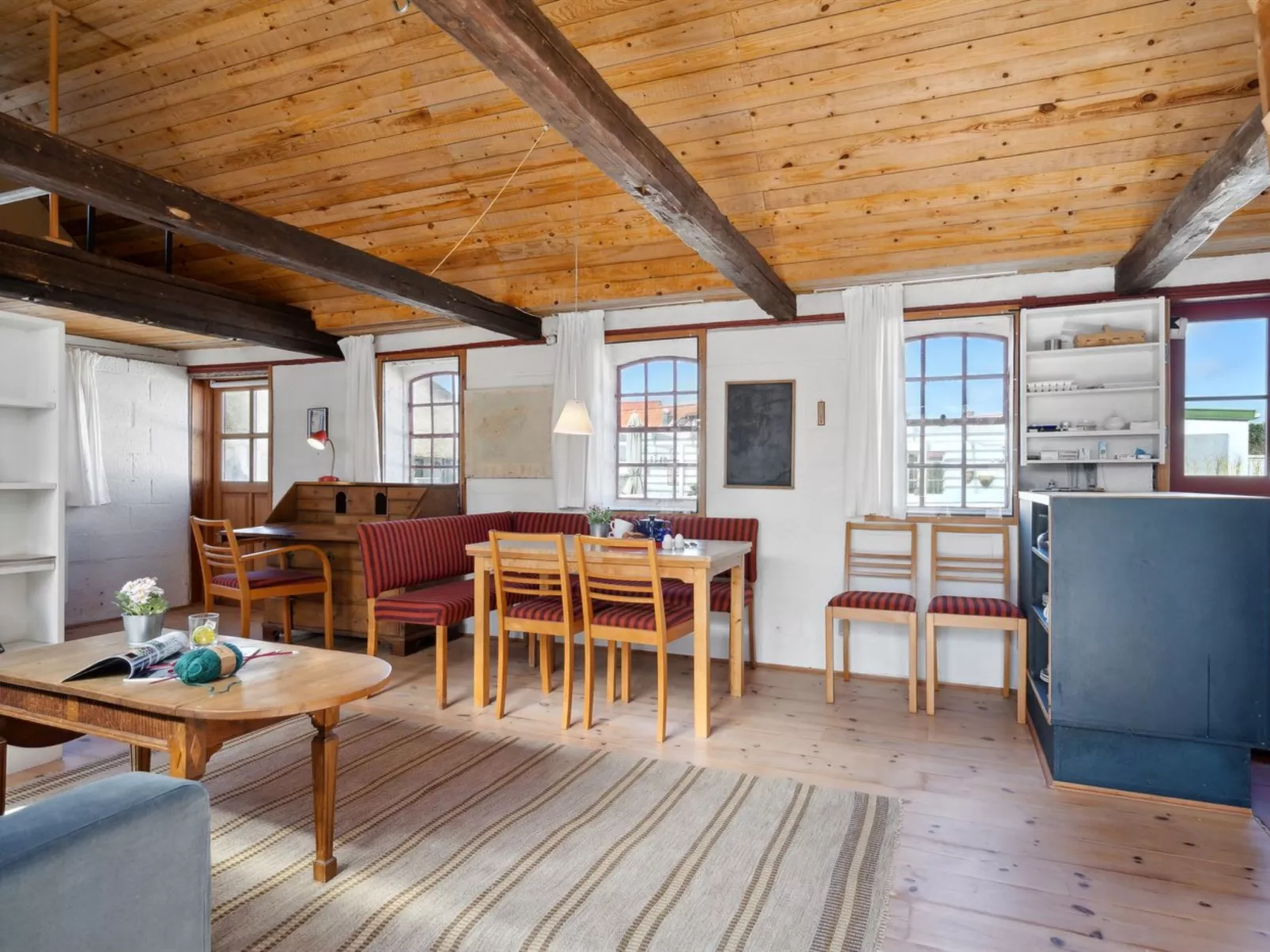 "Bedri" - 100m from the sea-Binnen