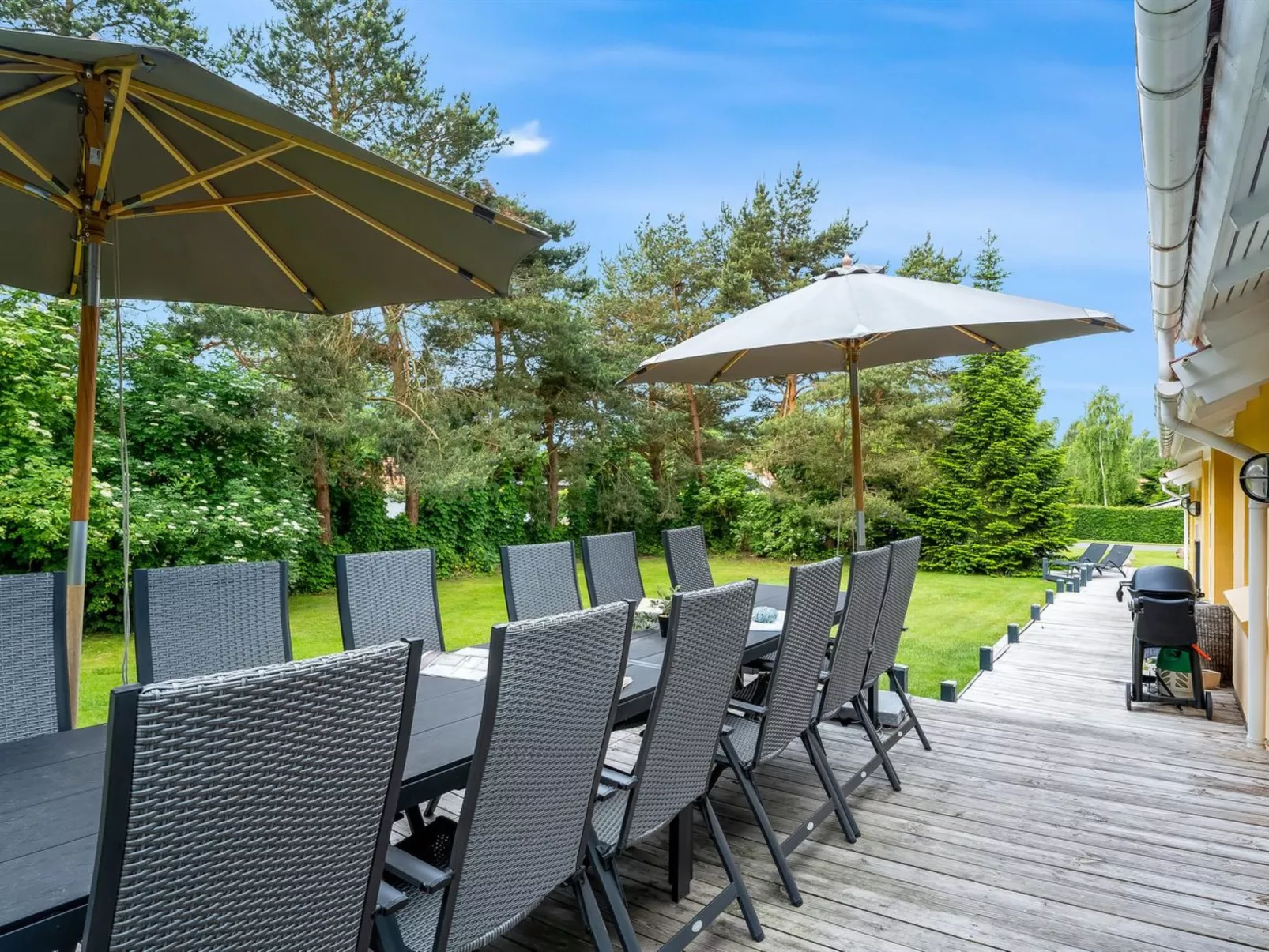 "Tovi" - 600m from the sea-Buiten