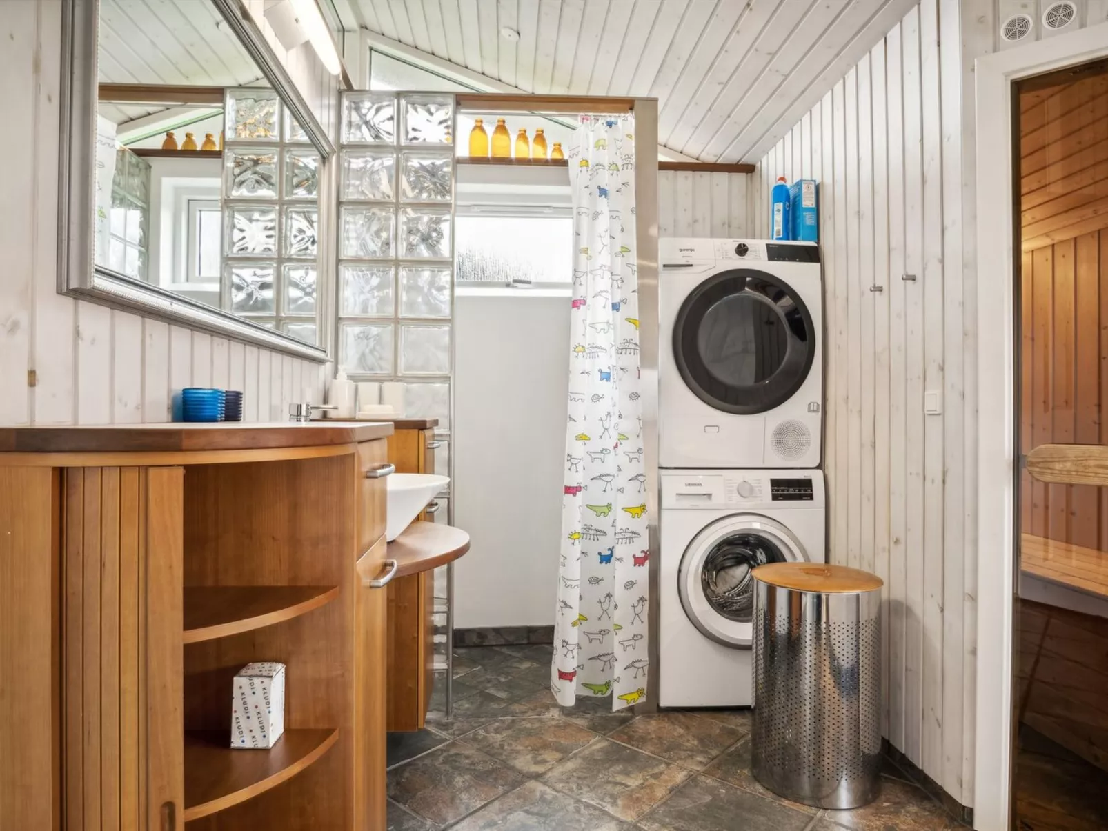 "Sohvi" - 300m from the sea-Binnen