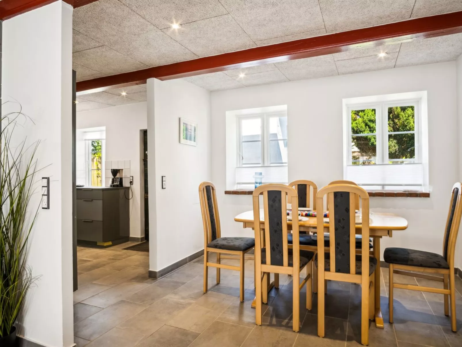 "Odeta" - 25km from the sea-Binnen