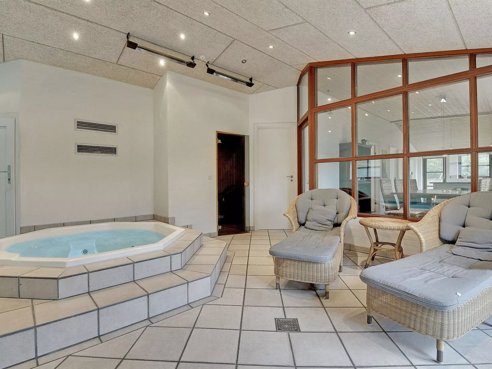 "Holmved" - 1.2km from the sea-Binnen