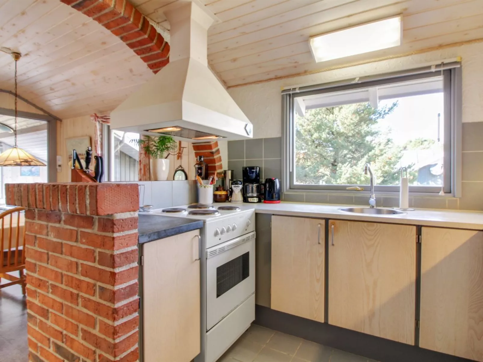 "Tala" - 4km from the sea-Binnen