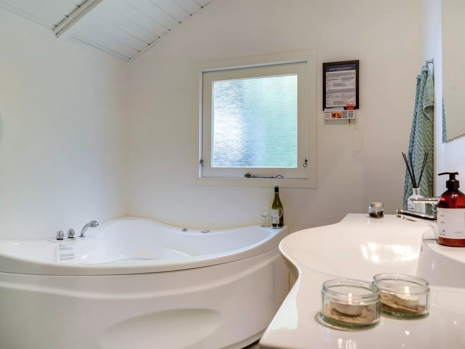 "Jannick" - 1.5km from the sea-Binnen