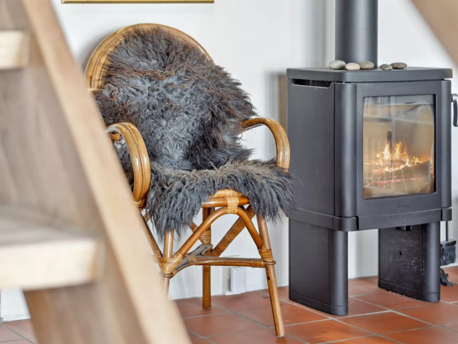 "Ethly" - 10m from the sea-Binnen