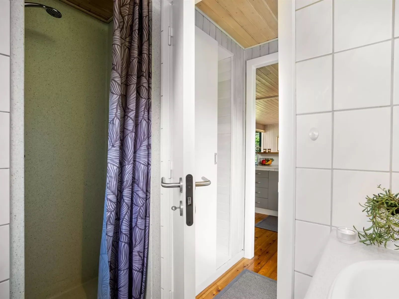 "Bosse" -  from the sea-Binnen