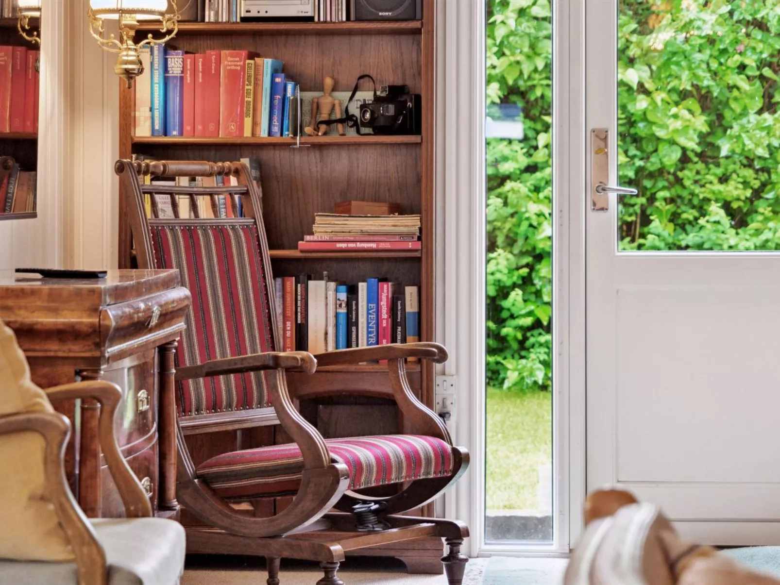 "Antonie" - 700m from the sea-Binnen