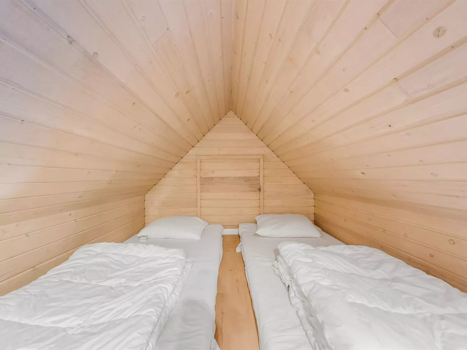 "Stella" - 700m from the sea-Binnen