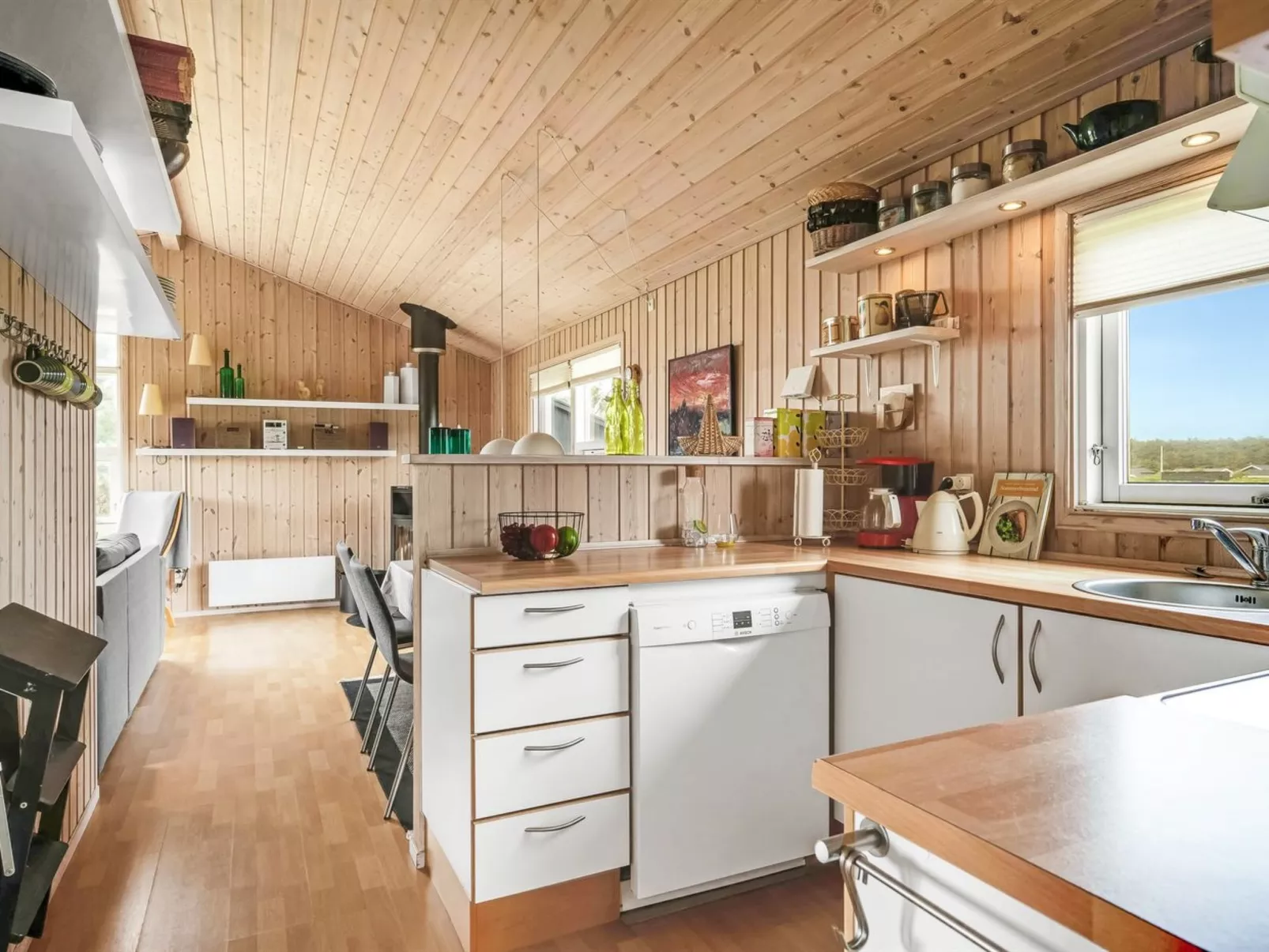 "Niesina" - 200m from the sea-Binnen