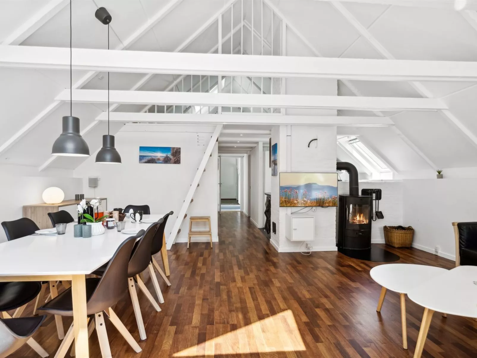 "Ardan" - 450m from the sea-Binnen