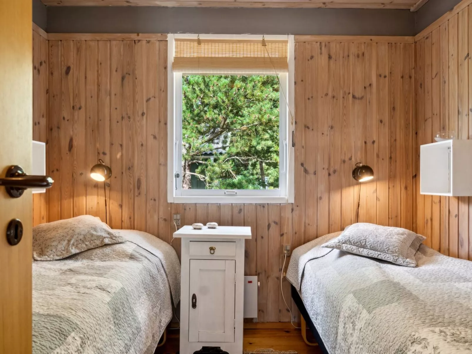 "Sunita" - 300m from the sea-Binnen