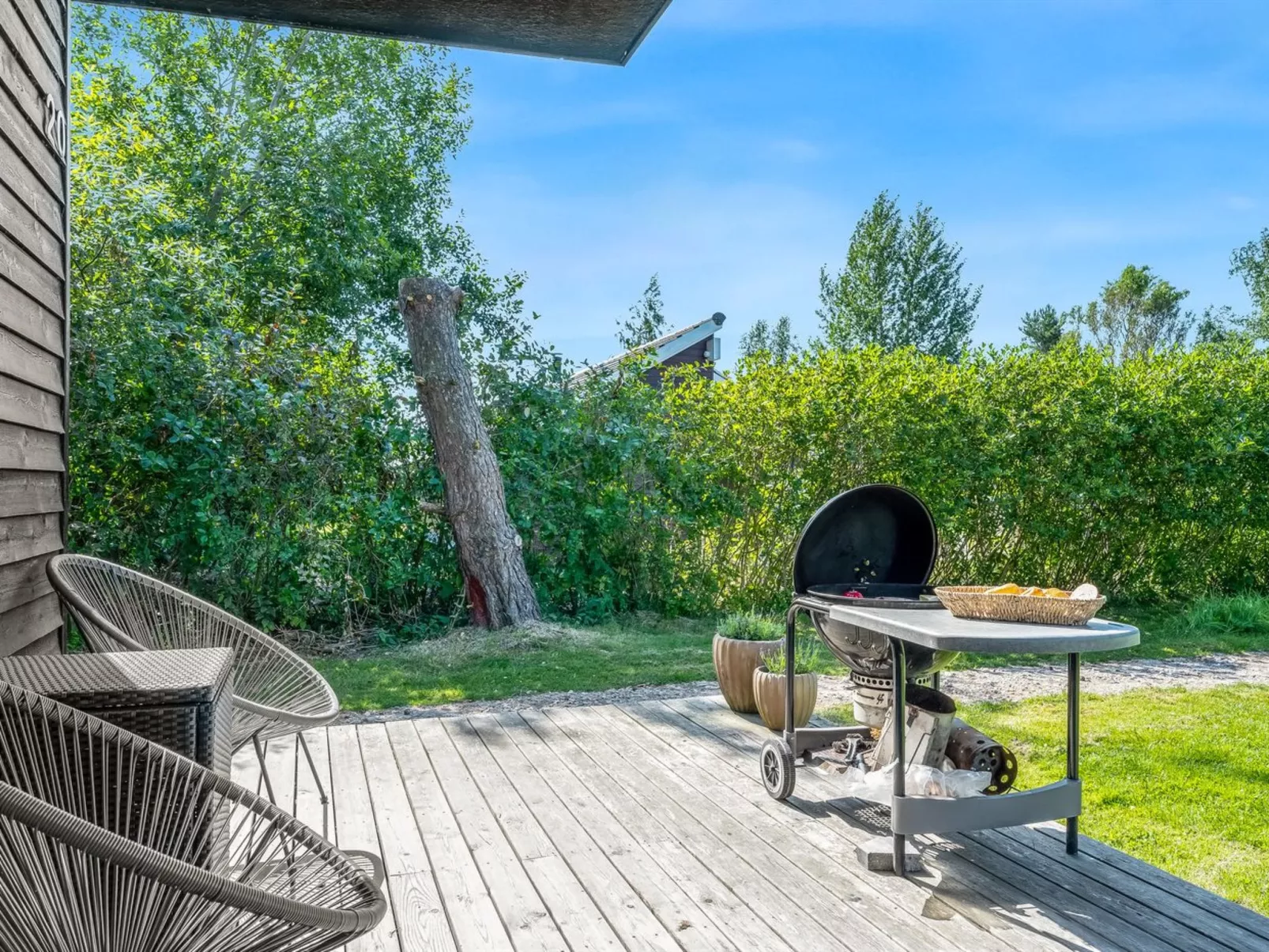 "Nielsigne" - 1.3km from the sea-Buiten