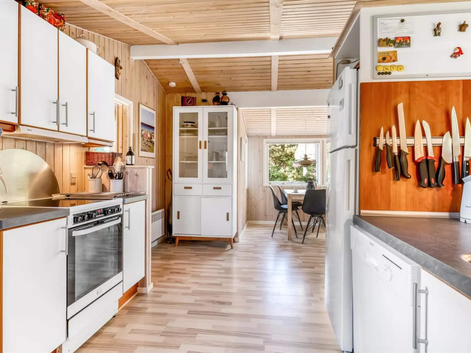 "Hillegonde" - 200m from the sea-Binnen