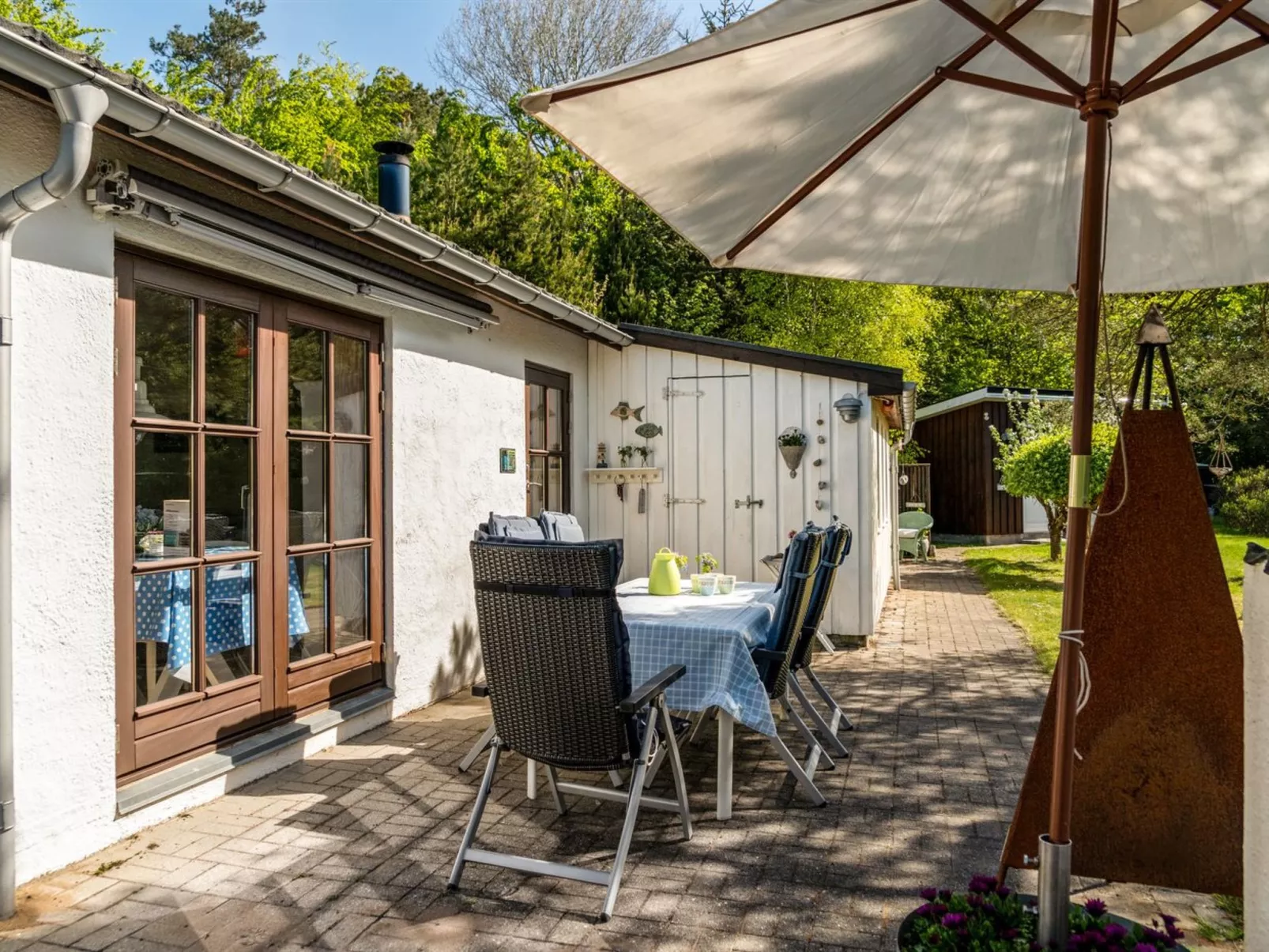 "Gunnild" -  from the sea-Buiten