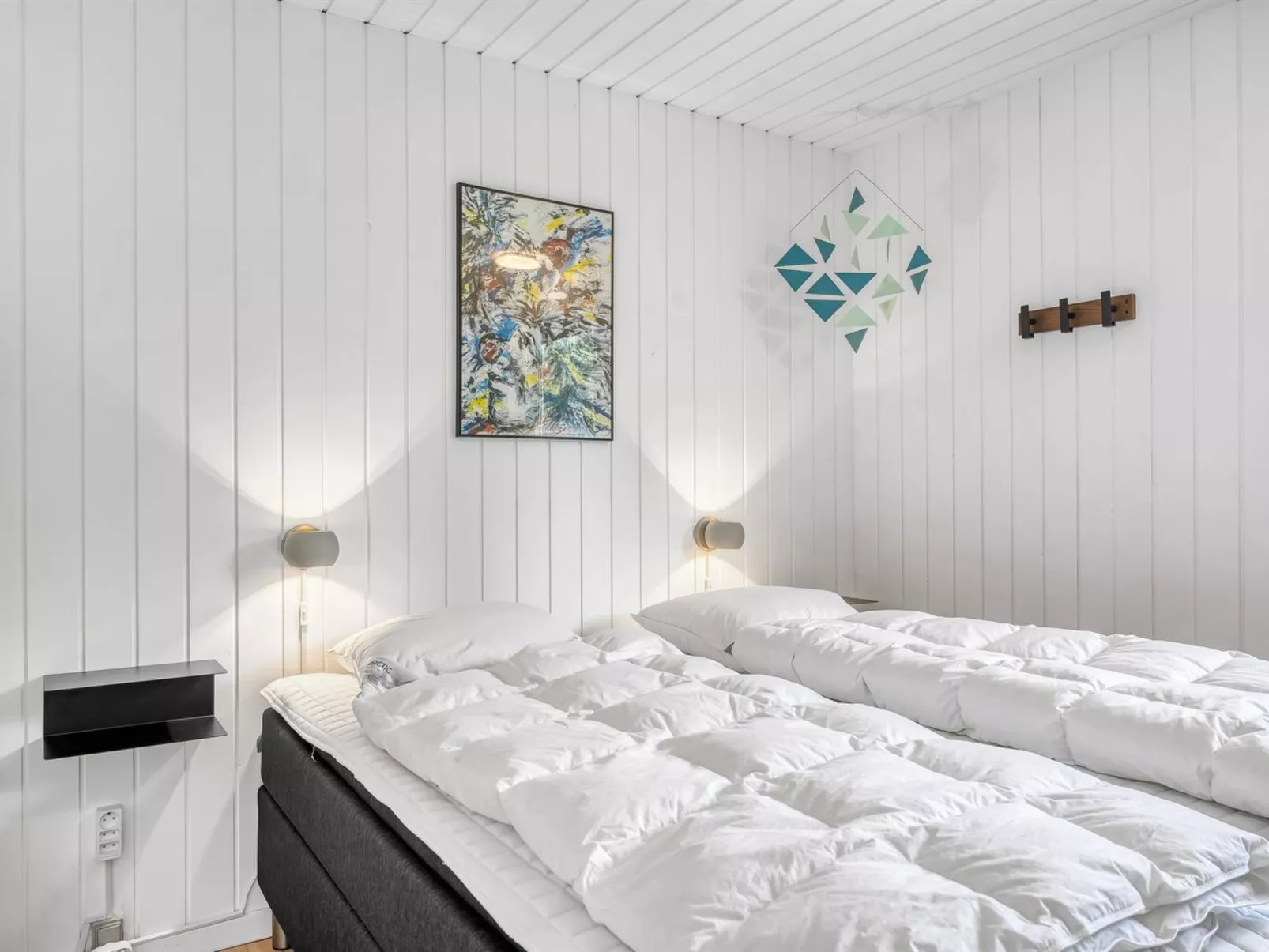 "Elisenda" - 2.2km from the sea-Binnen