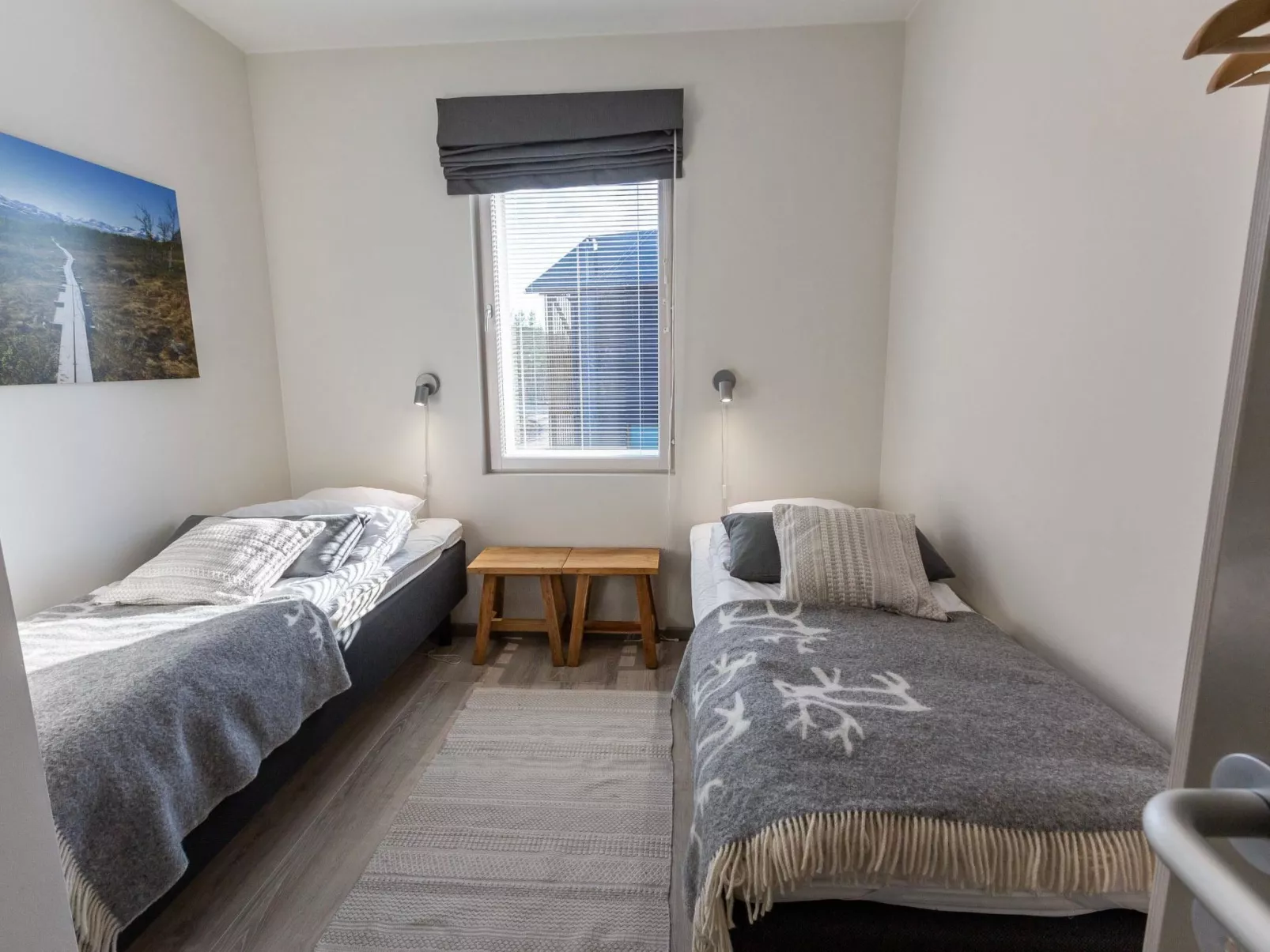 Tunturinlaita c 9-Binnen