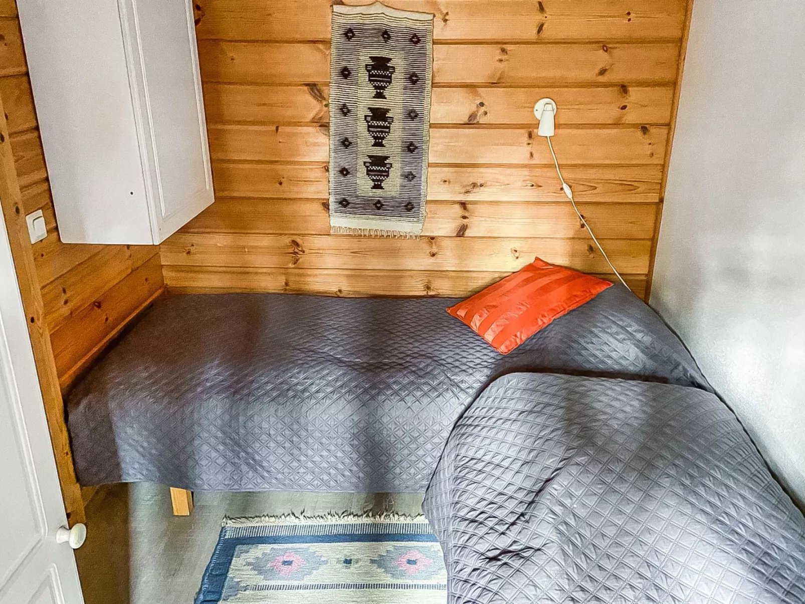 Lomaylläs b26 /palovaarankaarre 8 a-Binnen