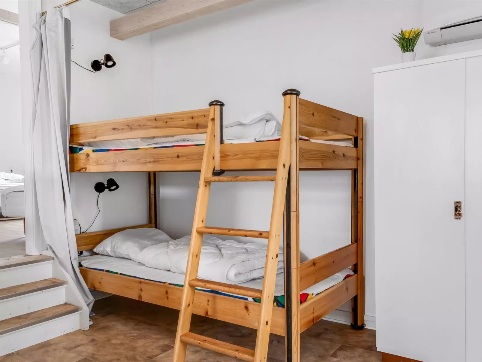 "Jantje" - 200m from the sea-Binnen