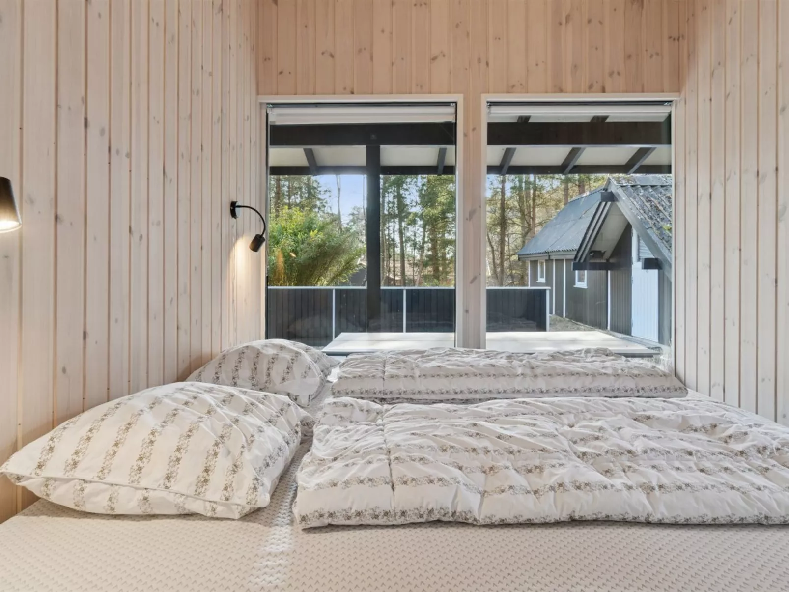 "Ahti" - 340m from the sea-Binnen