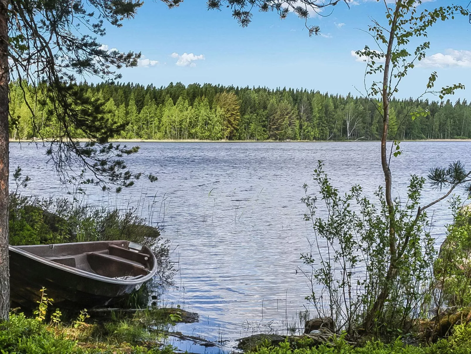 Eemilin huvila-Binnen