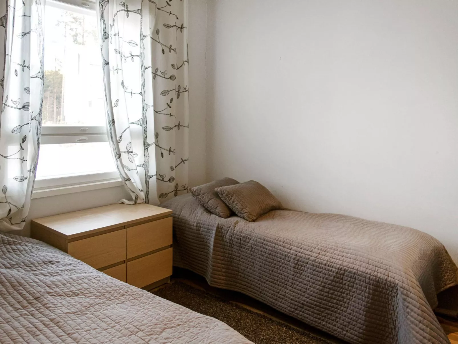 4 seasons a 2-Binnen