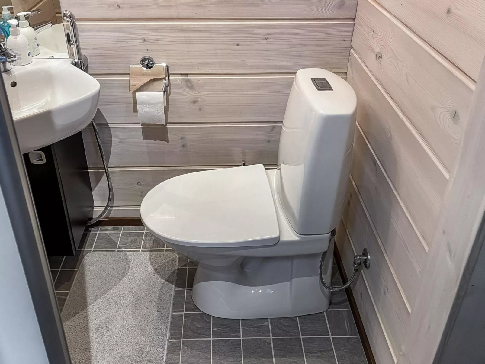 Vuosselinkulma 4-Binnen