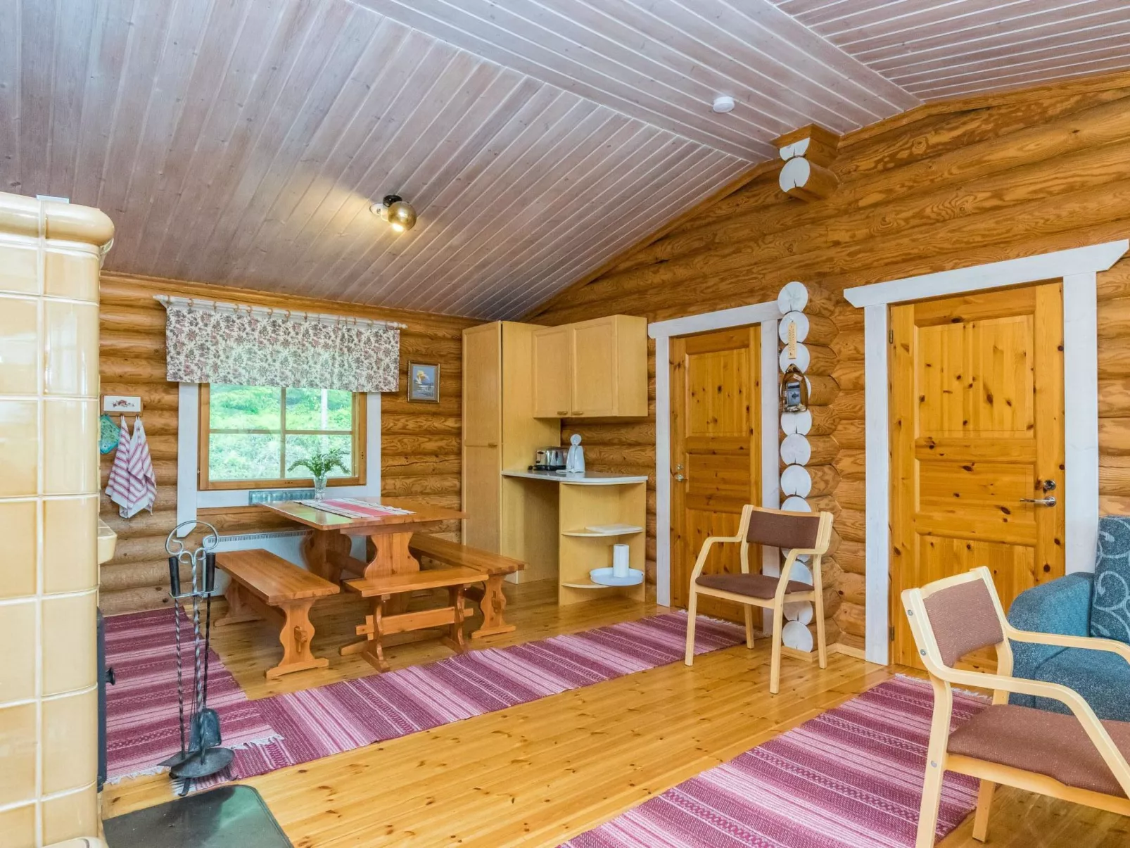 Lohi, cjoe237 a-Binnen