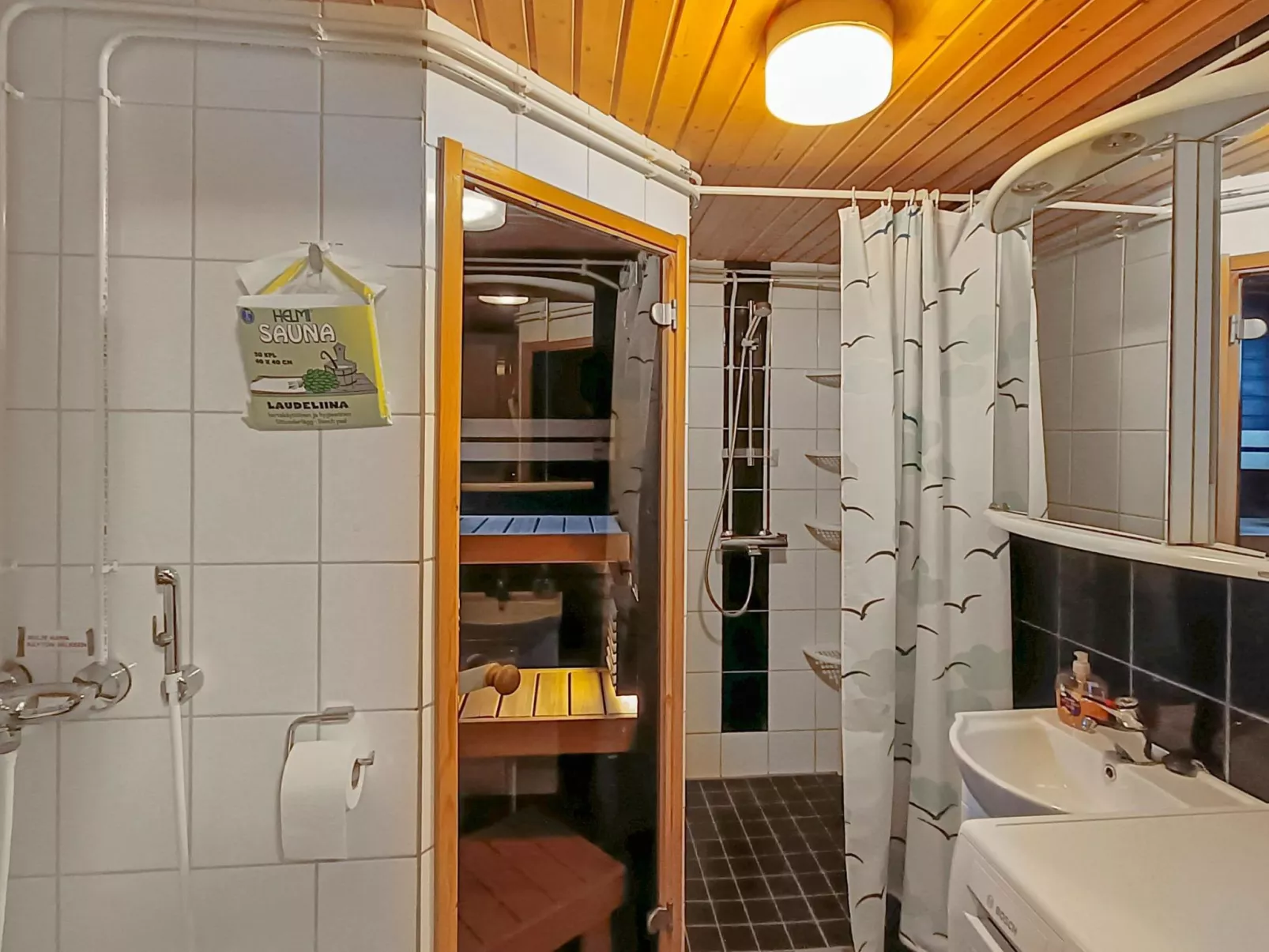 Ukkorinne mökki-Binnen