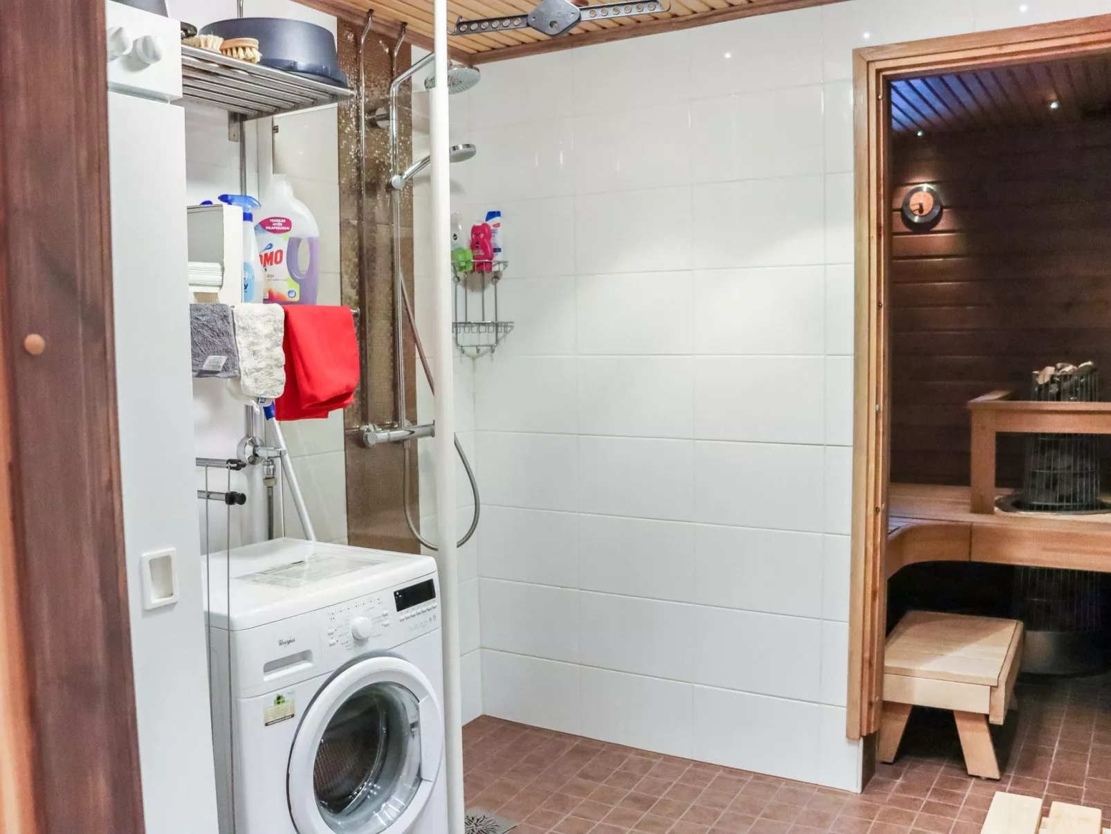 Lampitaival 6b-Binnen